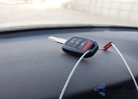 2013 Honda Accord Sport z USA, uszkodzony, nr VIN 1HGCR2F55DA110108